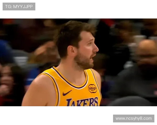 东契奇赞湖人三巨头表现称化学反应将不断提升